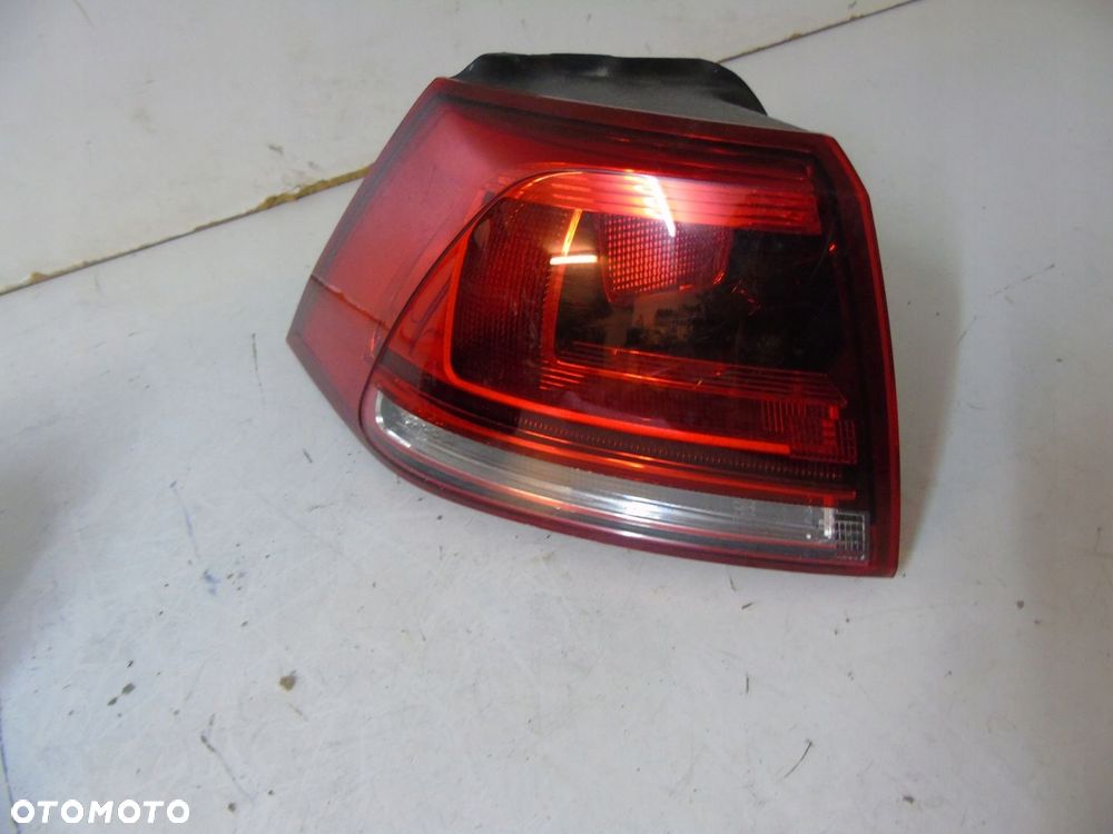 Volkswagen Golf VII lampa tylna lewa 5G0945095P - 1