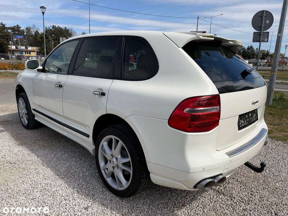 Porsche Cayenne Tiptronic S - 7
