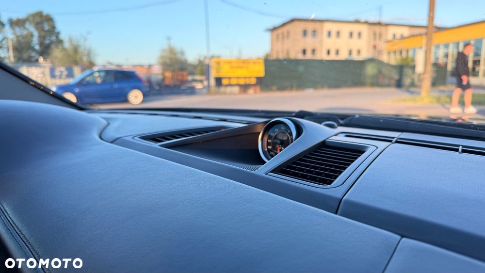Porsche Panamera 4S - 6