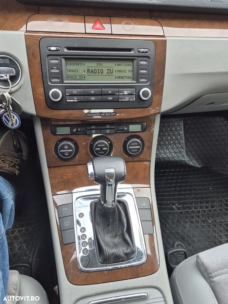 Volkswagen Passat 3.2 FSI V6 4Motion Sportline - 8