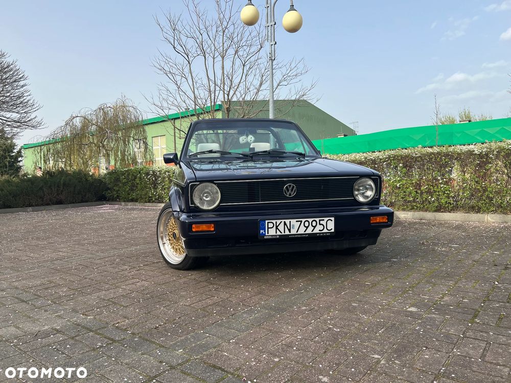 Volkswagen Golf - 3