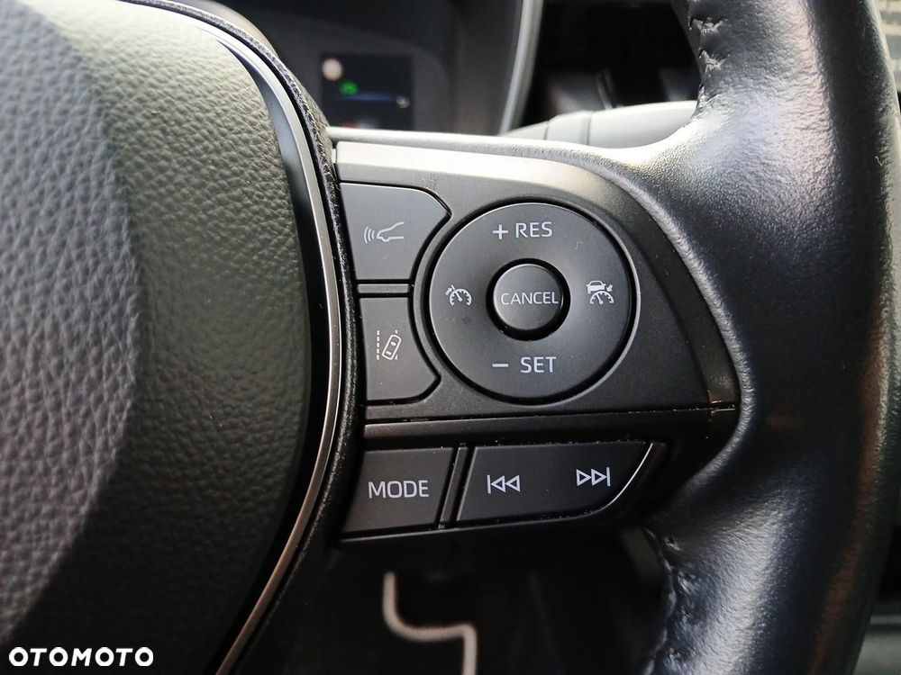 Toyota Corolla 1.8 Hybrid Comfort - 33