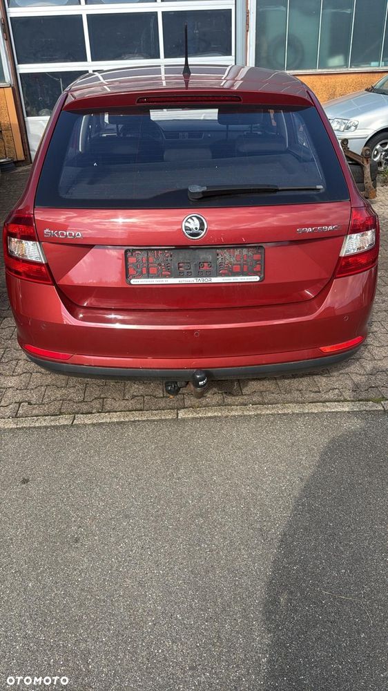 Skoda RAPID 1.2 TSI Active - 6