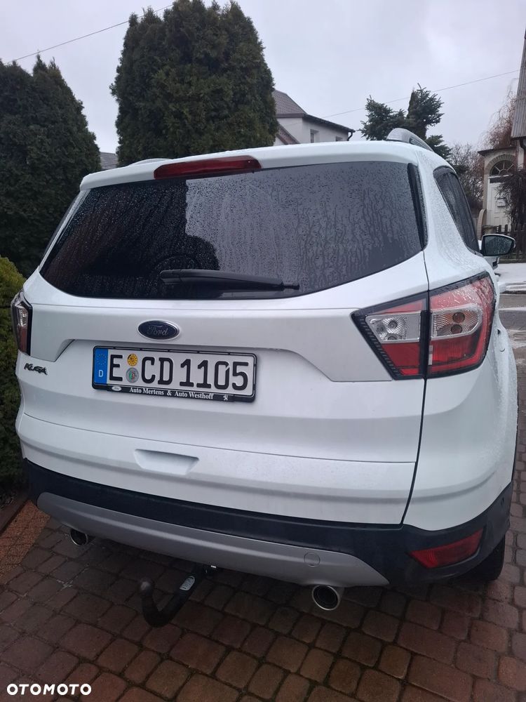 Ford Kuga 2.0 TDCi 2x4 Cool & Connect - 13
