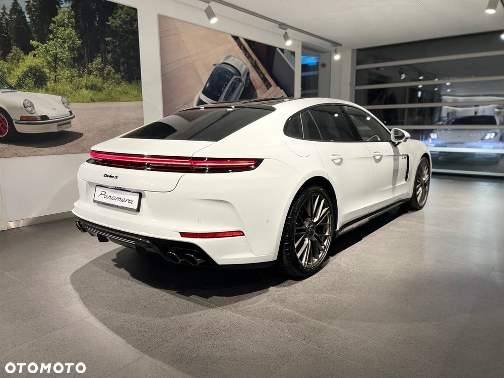 Porsche Panamera - 5