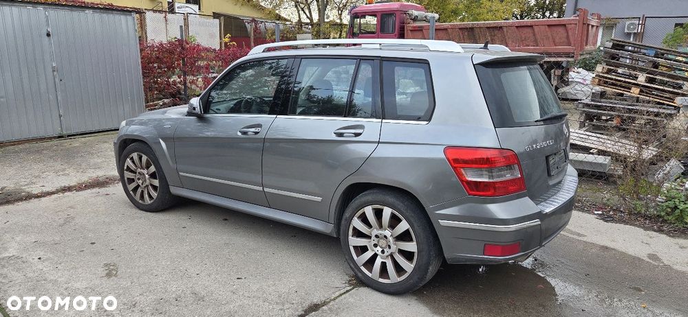 Mercedes-Benz GLK - 7