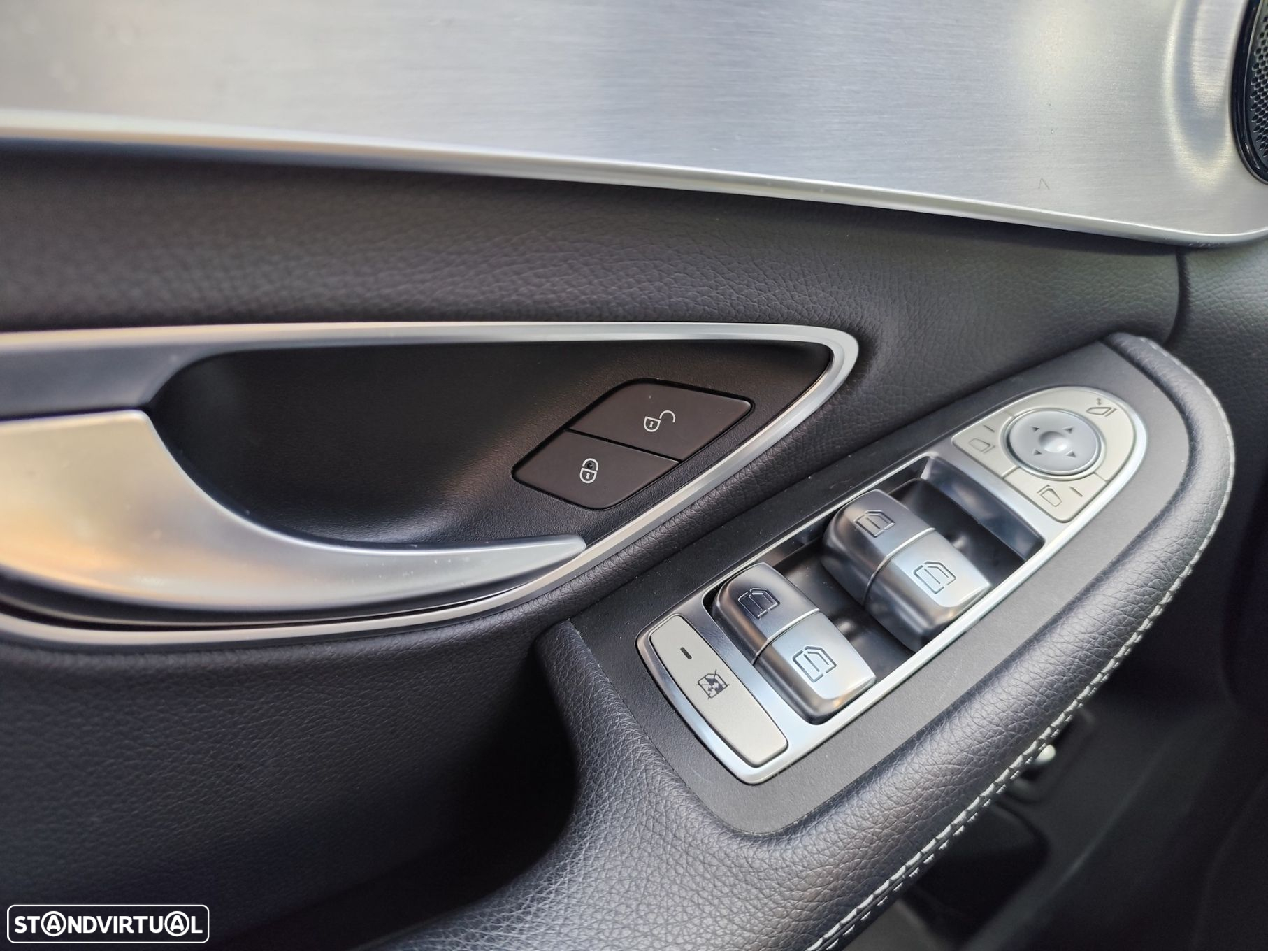Mercedes-Benz C 300 de Avantgarde - 27
