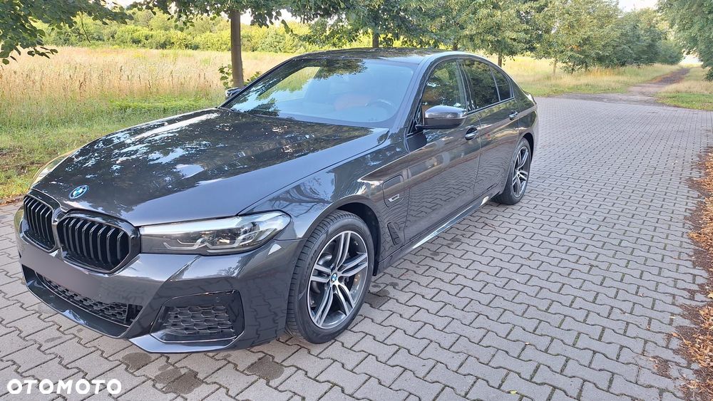 BMW Seria 5 520e M Sport sport - 2