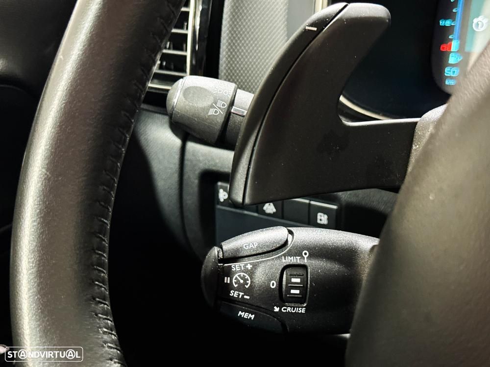 Citroën C5 Aircross 1.6 Hybrid E-Series Collection e-EAT8 - 40