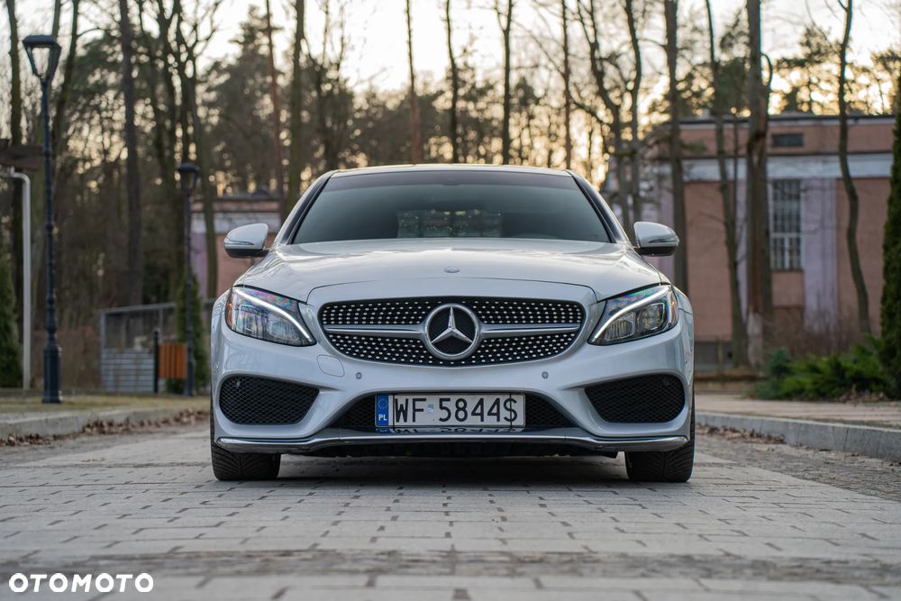 Mercedes-Benz Klasa C 300 7G-TRONIC - 2