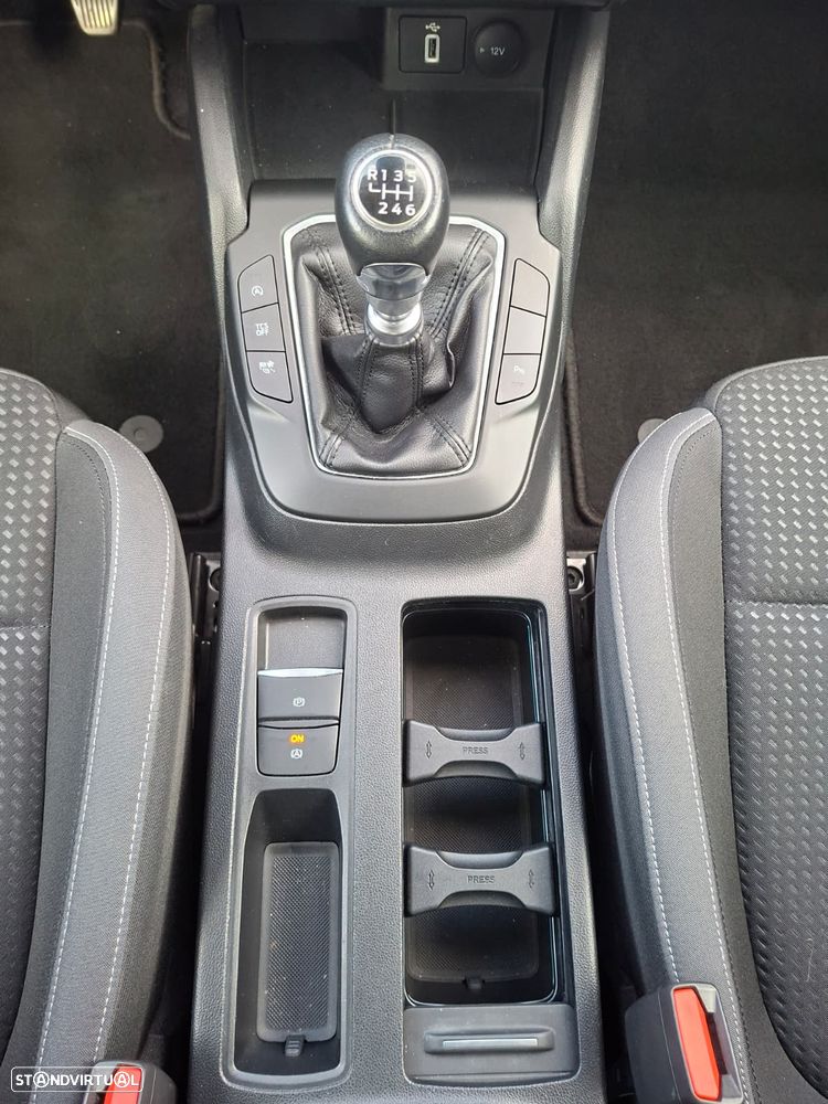 Ford Focus 1.5 TDCi ECOBlue Business - 21