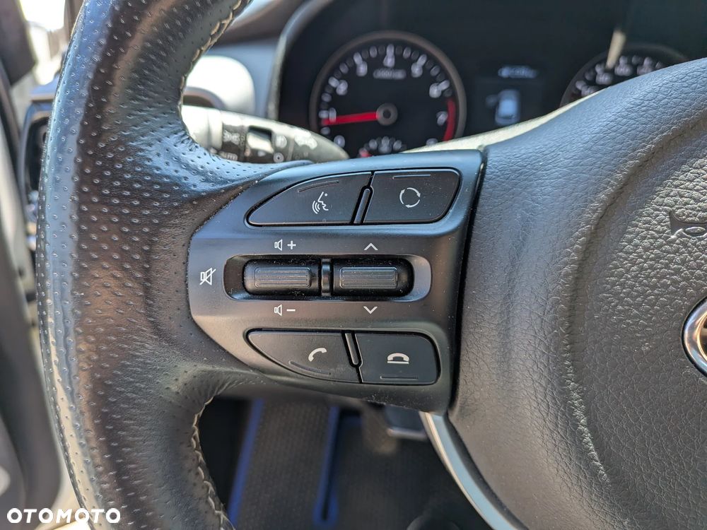 Kia Stonic 1.4 L - 16
