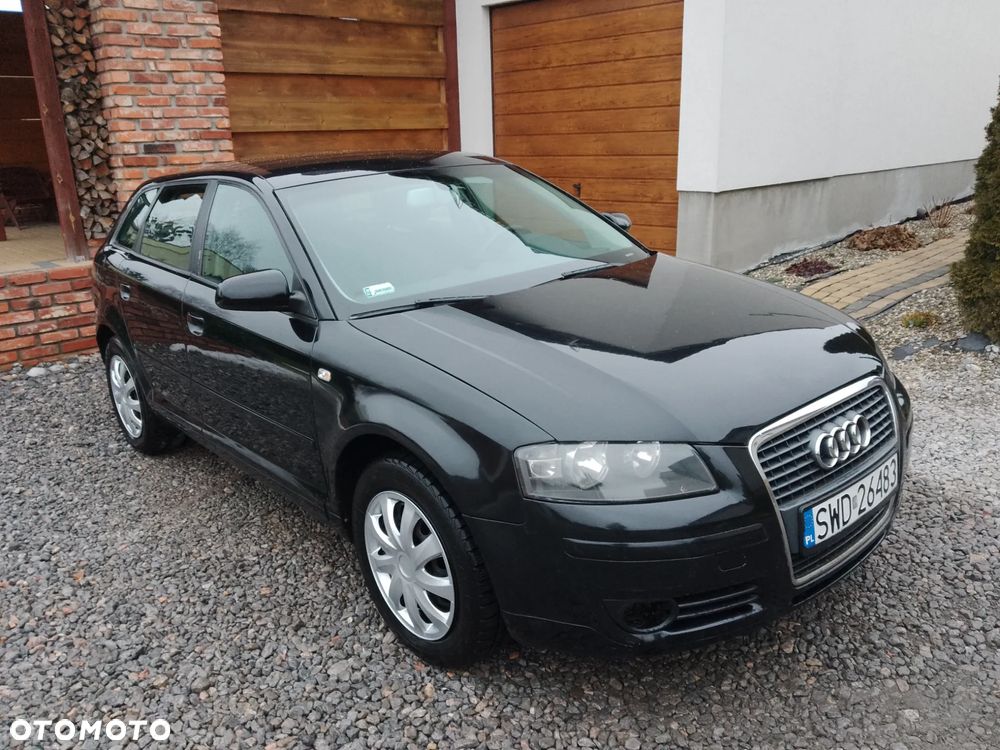 Audi A3 Sportback - 3