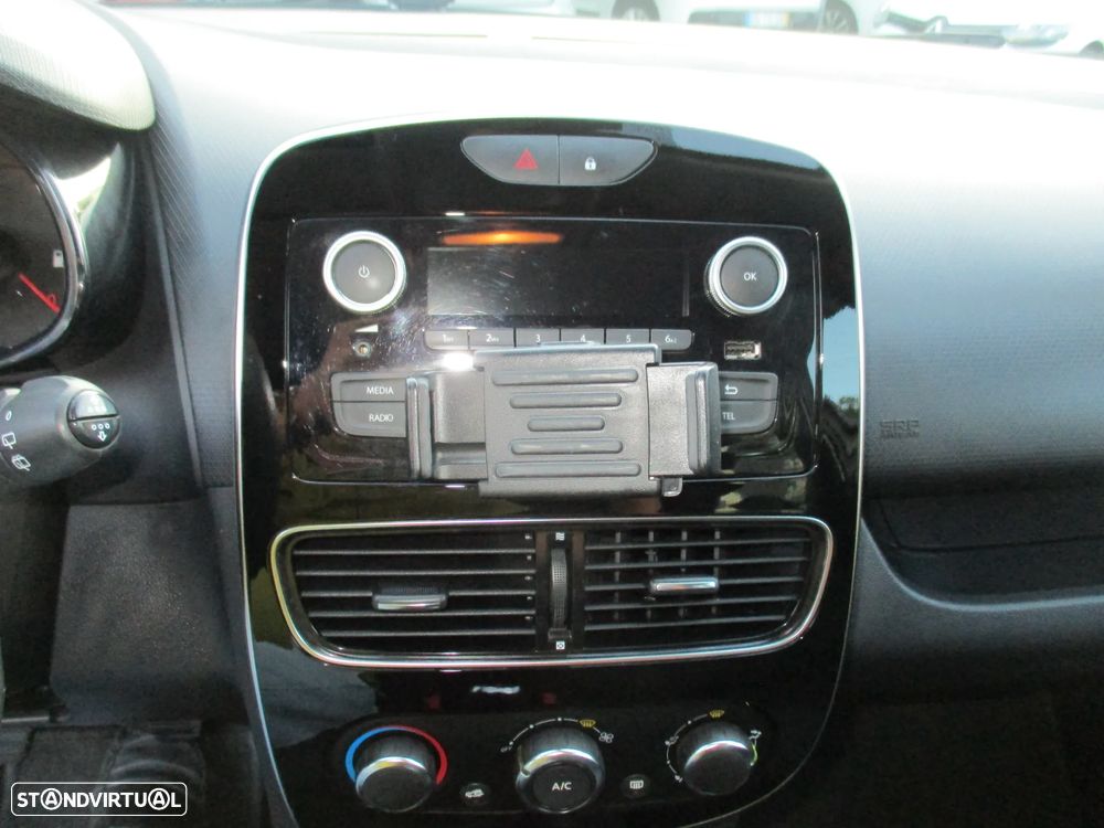 Renault Clio 1.5 dCi Zen - 16
