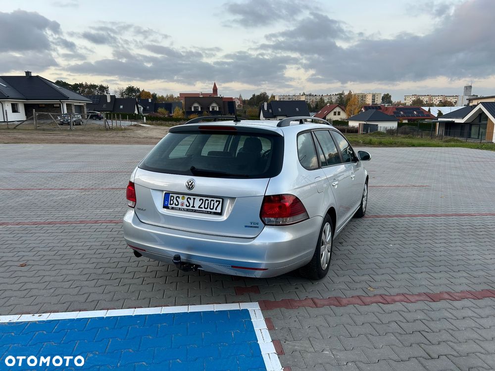 Volkswagen Golf - 12