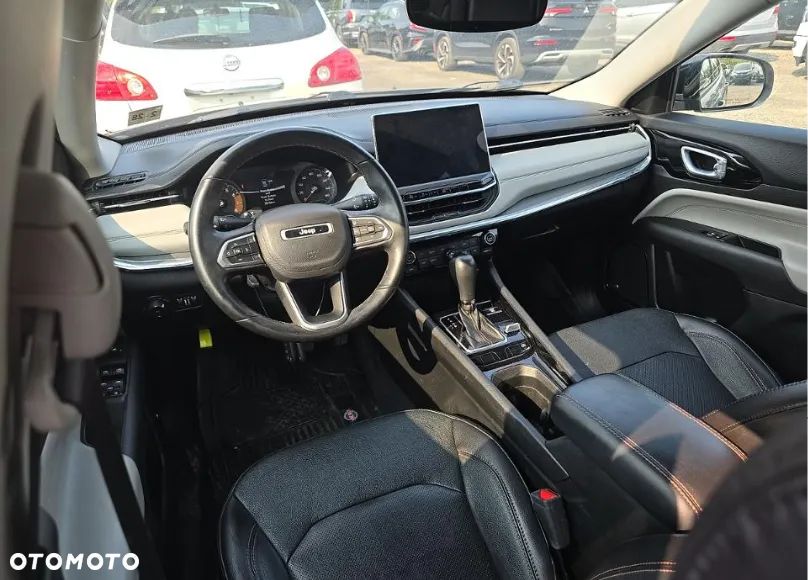 Jeep Compass - 9