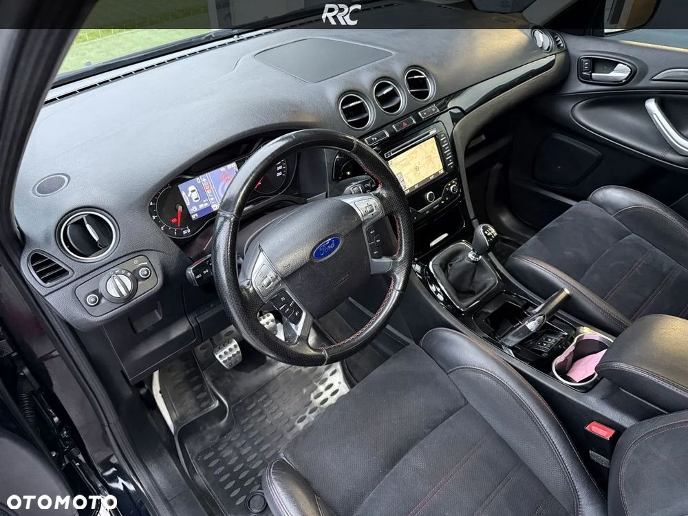 Ford S-Max 2.0 TDCi DPF Titanium - 24