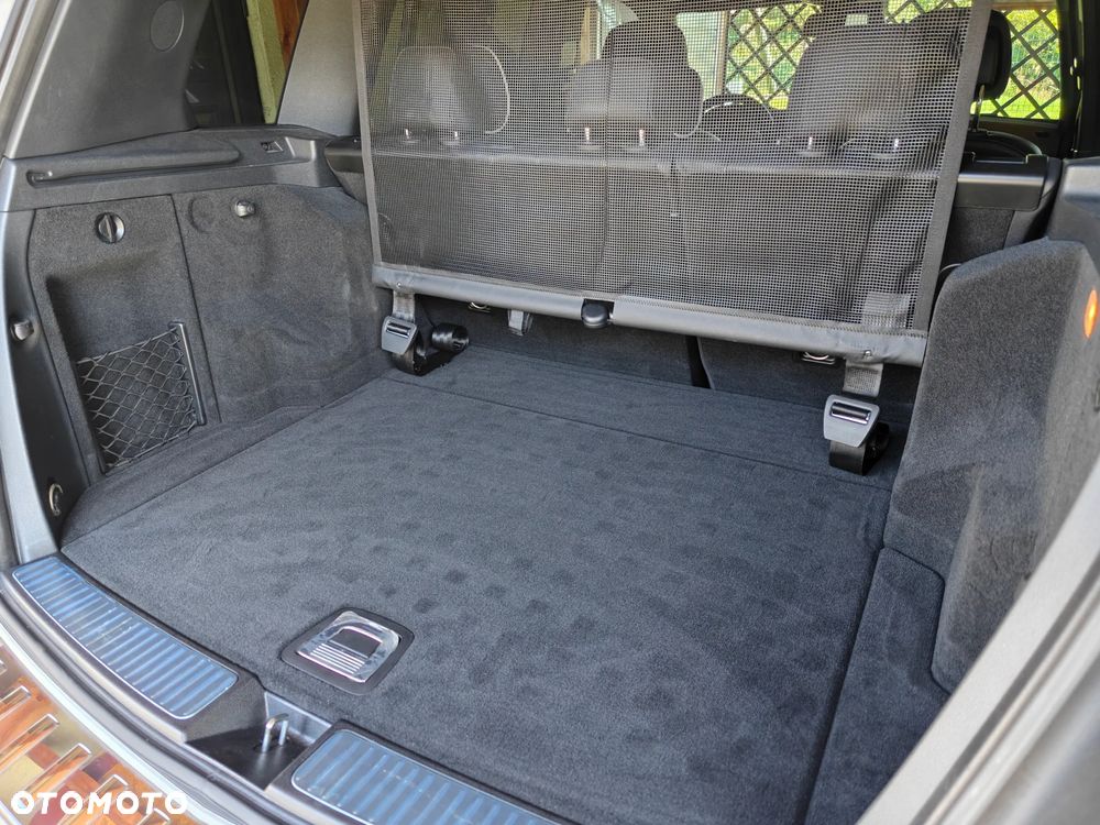 Mercedes-Benz GLK 350 4-Matic - 38