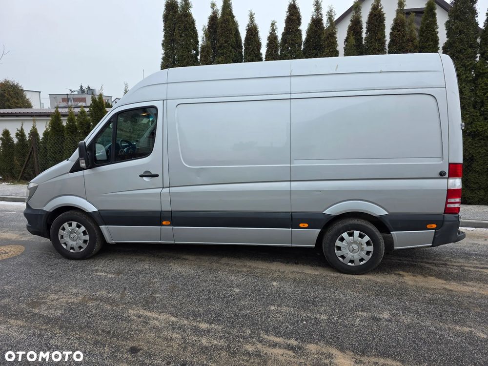 Mercedes-Benz Sprinter - 7