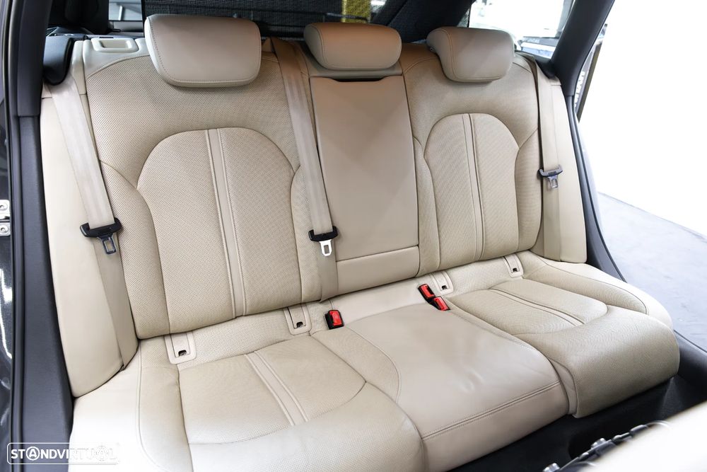 Audi A6 Avant 3.0 TDI V6 quattro S-line S tronic - 30