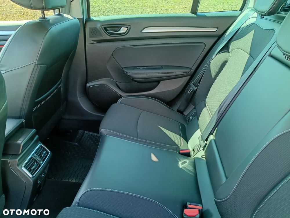 Renault Megane 1.3 TCe Intens - 17