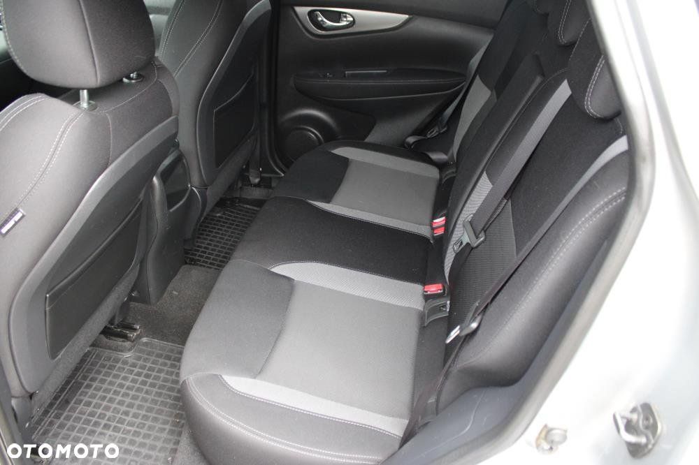 Nissan Qashqai - 10