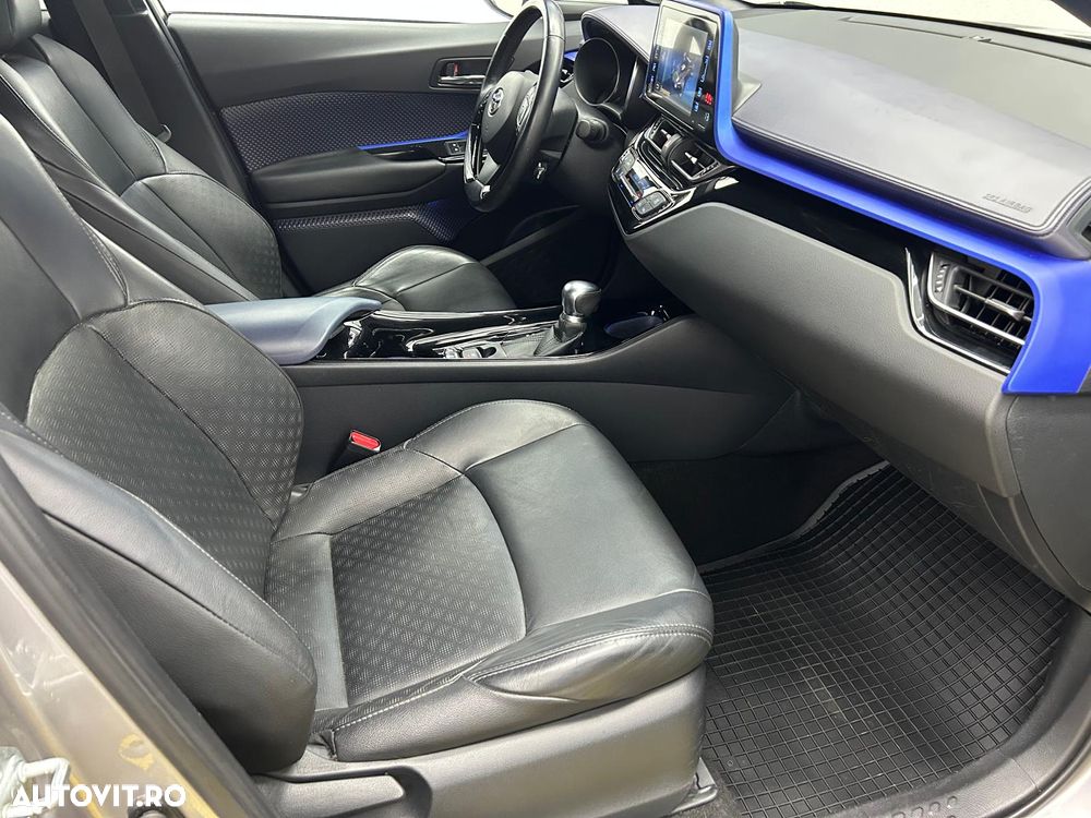 Toyota C-HR Style - 24