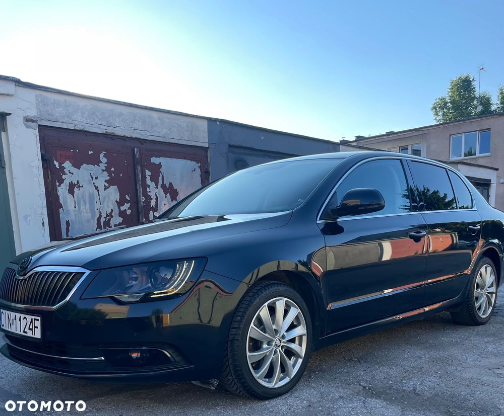 Skoda Superb 2.0 TDI Ambition - 3