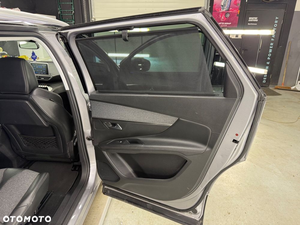 Peugeot 5008 BlueHDI 130 EAT8 Allure Business-Paket - 22