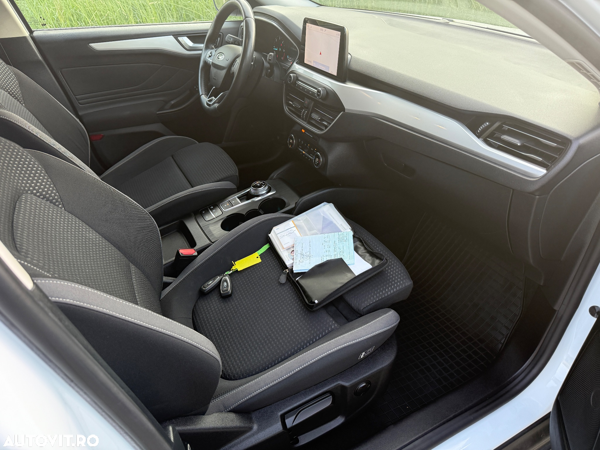 Ford Focus Turnier 1.5 EcoBlue Start-Stopp-System Aut. COOL&CONNECT DESIGN - 6