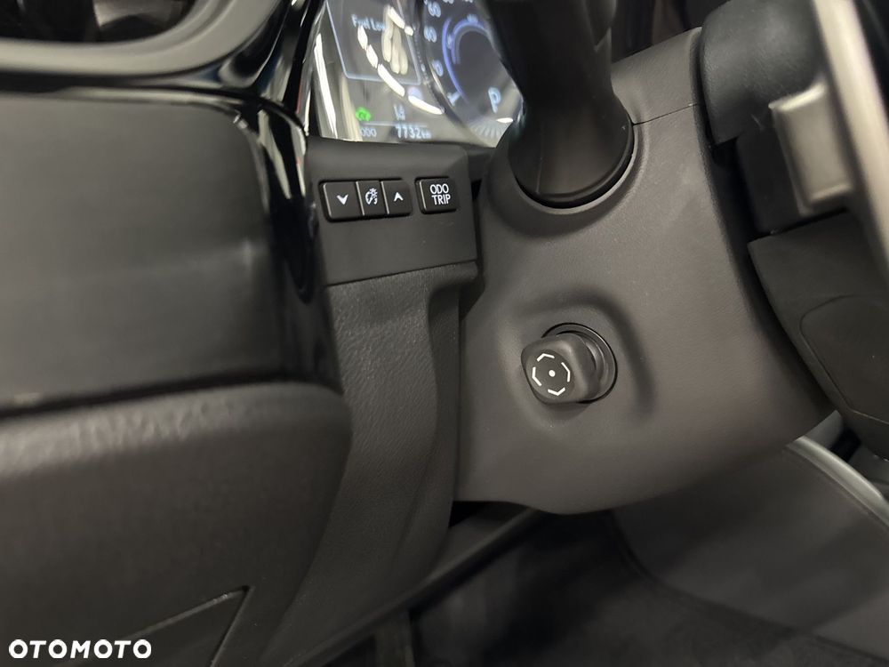 Lexus ES 300h Business Edition - 17