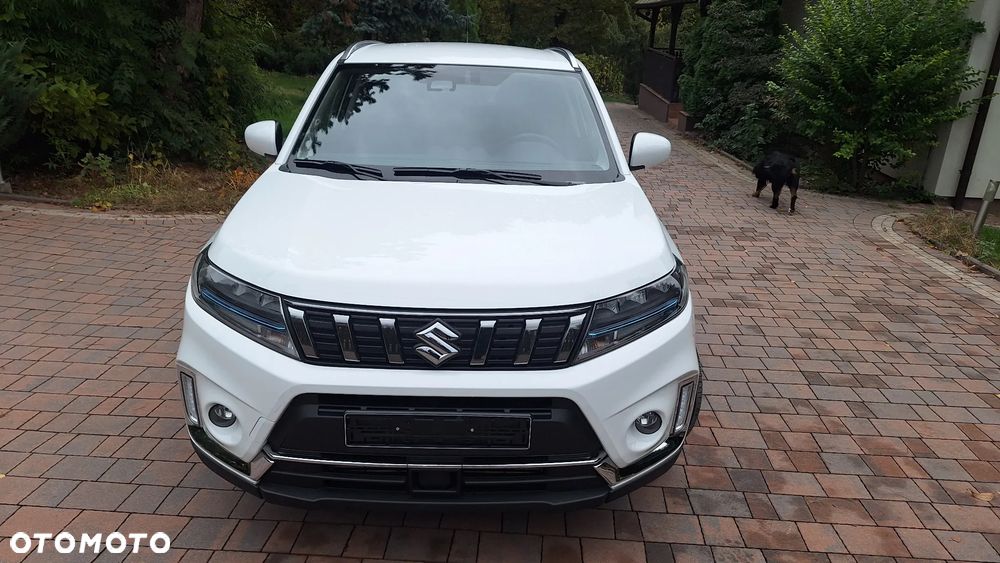 Suzuki Vitara 2023 photo 2