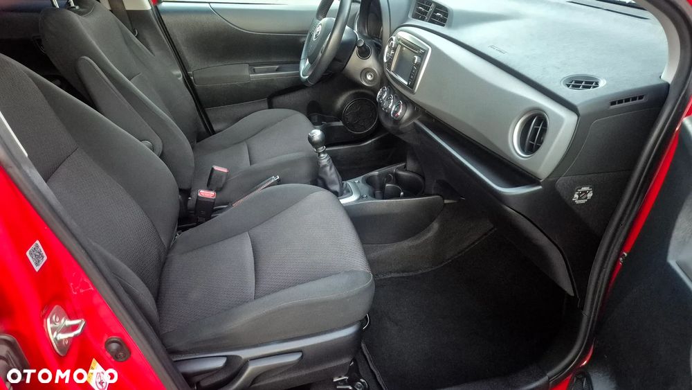 Toyota Yaris 1.33 VVT-i Club - 14