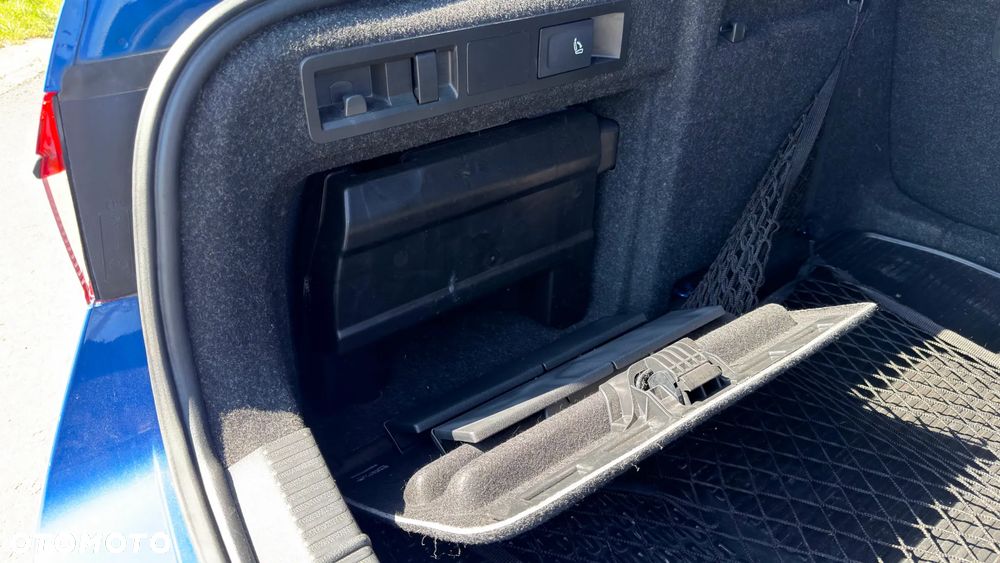 Skoda Superb 2.0 TDI SCR 4x4 Sportline DSG - 38