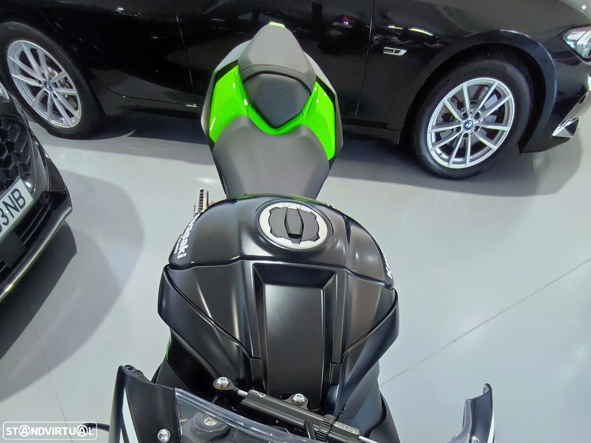 Kawasaki ZXR ZX-10R - 24