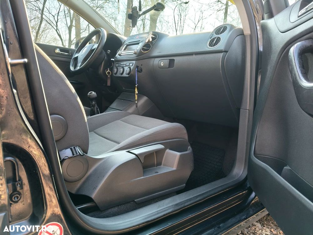 Volkswagen Golf 2.0 TDI Comfortline - 6