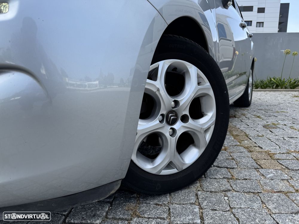 Citroën C3 1.4 HDi Collection - 4