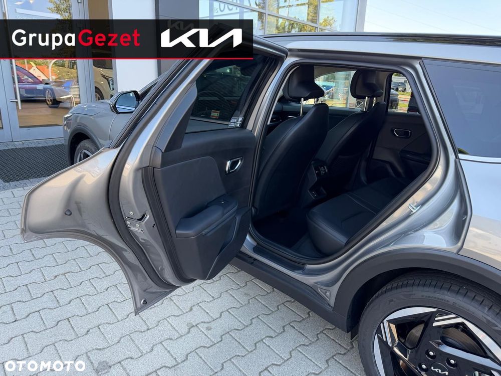 Kia K4 - 17