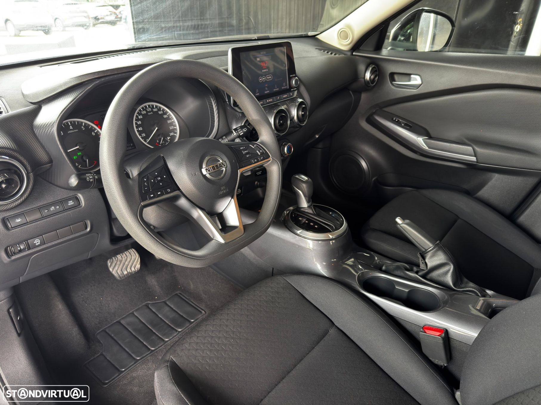 Nissan Juke 1.0 DIG-T Tekna DCT - 8