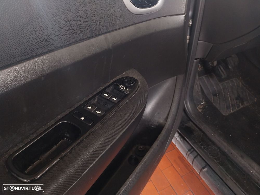 Peugeot 307 SW 1.6 HDi - 4