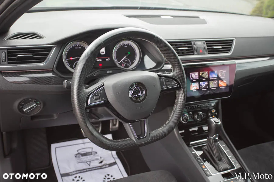 Skoda Superb 2.0 TDI 4x4 DSG Sportline - 29