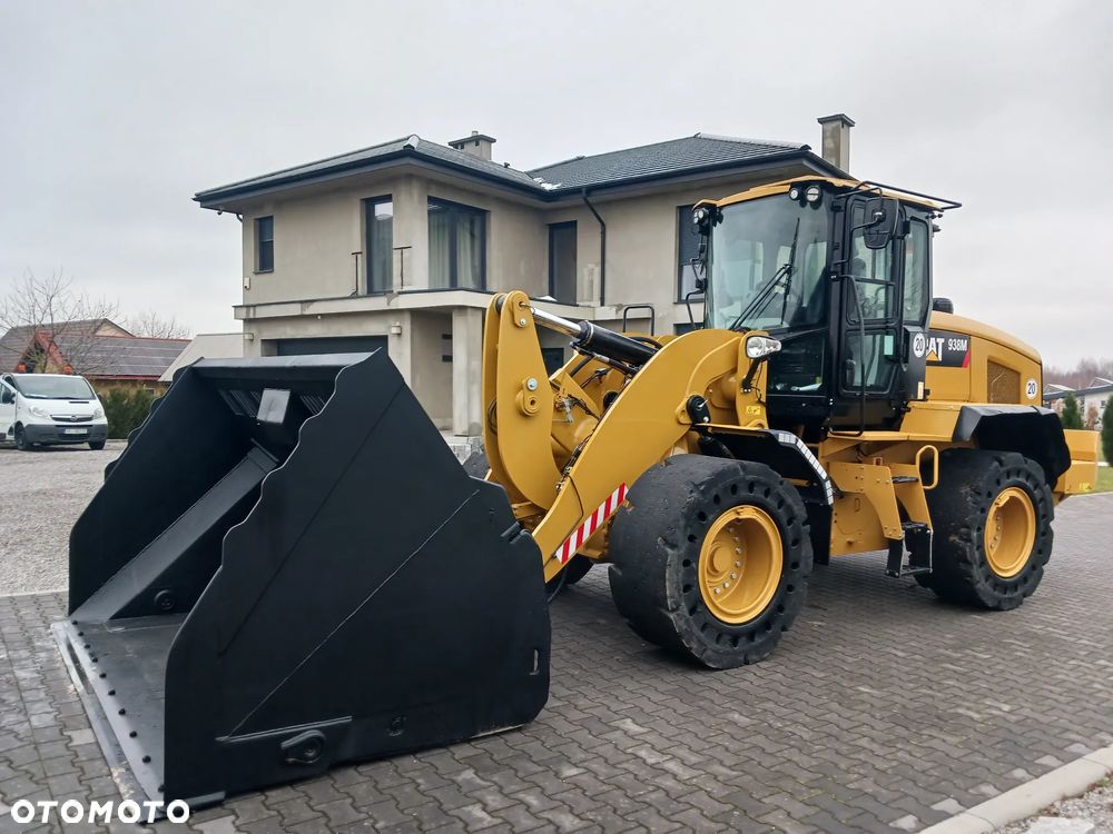 Caterpillar 938 M - 9