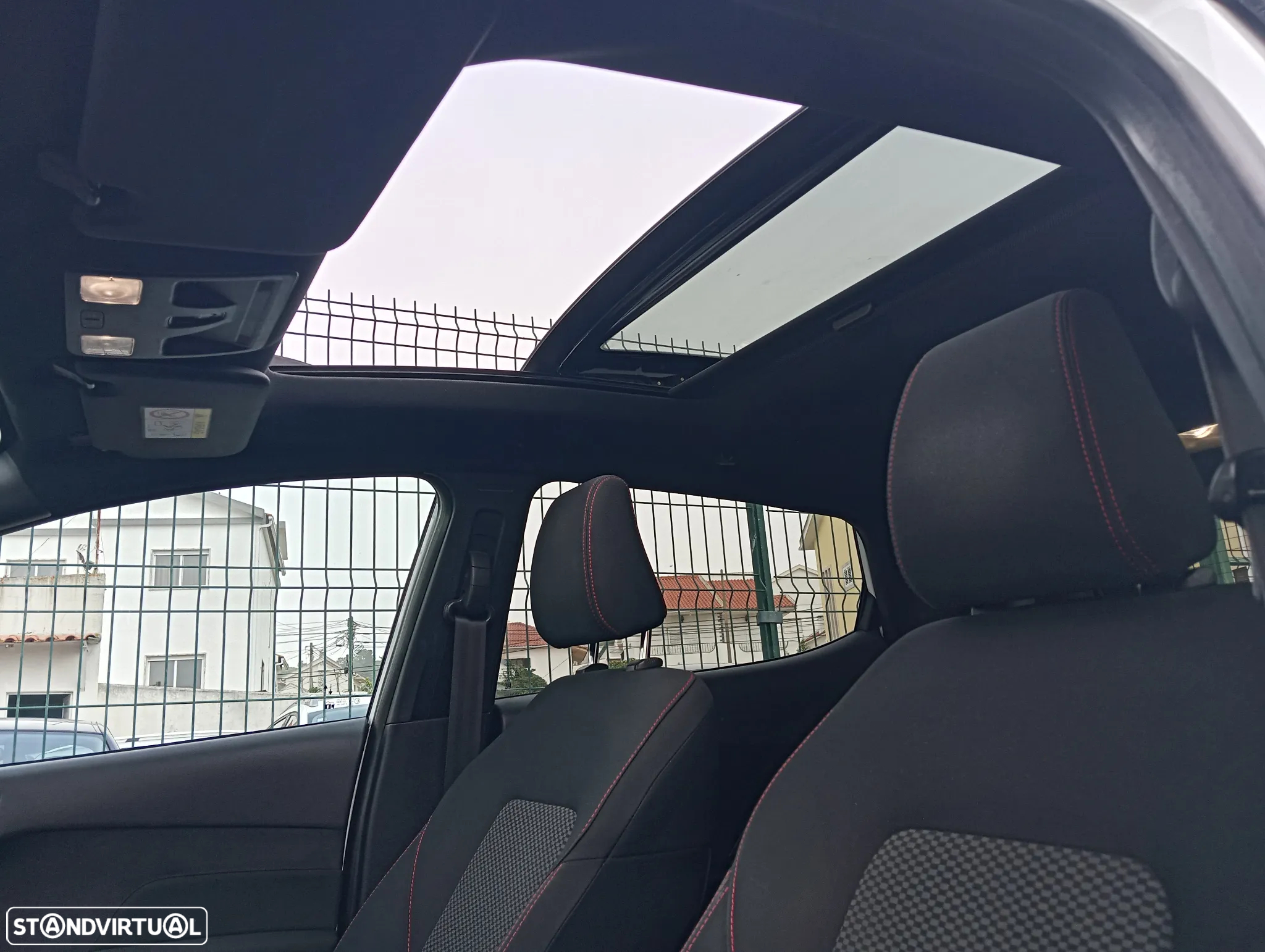 Ford Fiesta 1.0 EcoBoost ST-Line - 8