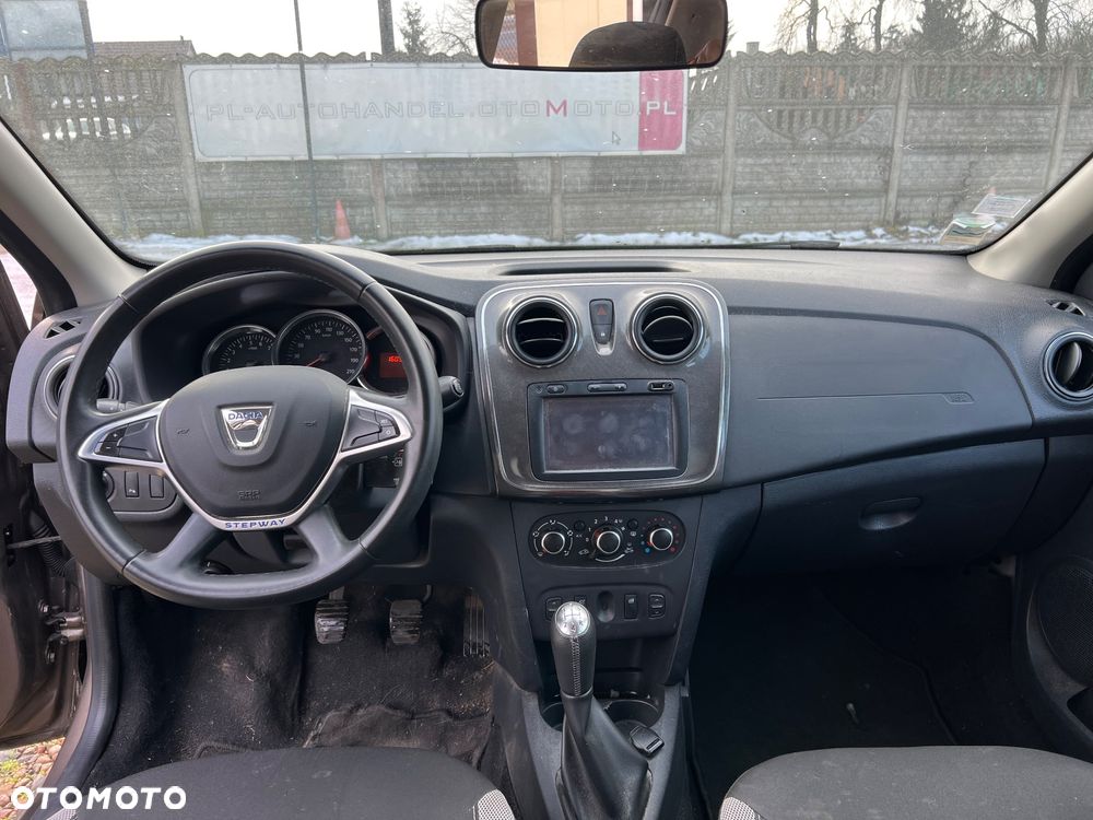 Dacia Sandero Stepway Blue dCi 95 Essential - 8