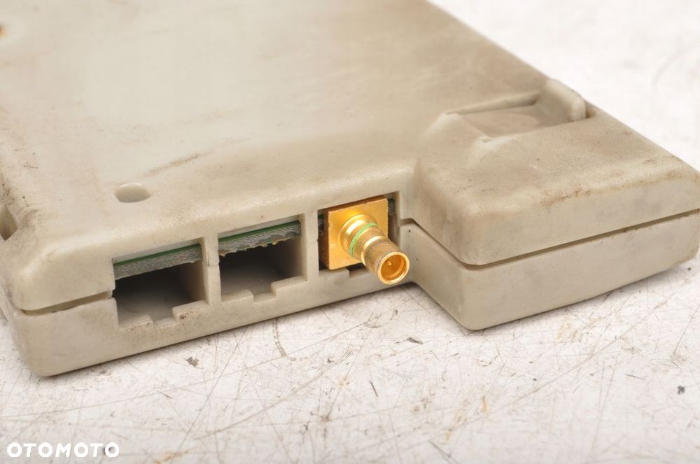 BMW 7 F02 WZMACNIACZ ANTENOWY 9209436 - 2