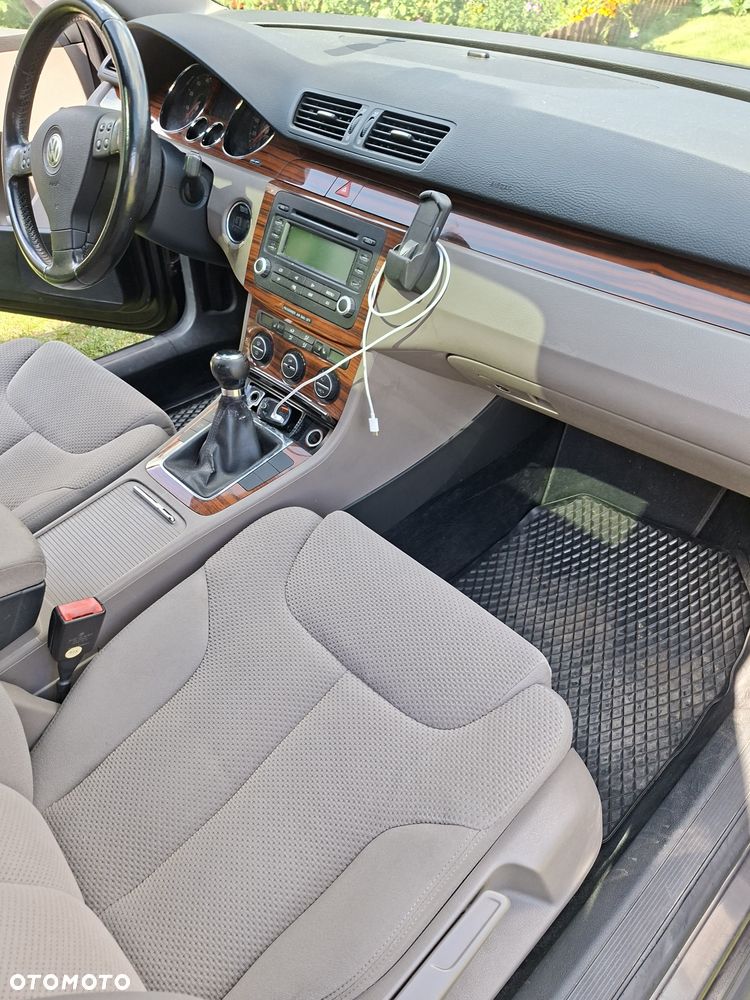 Volkswagen Passat Variant - 6