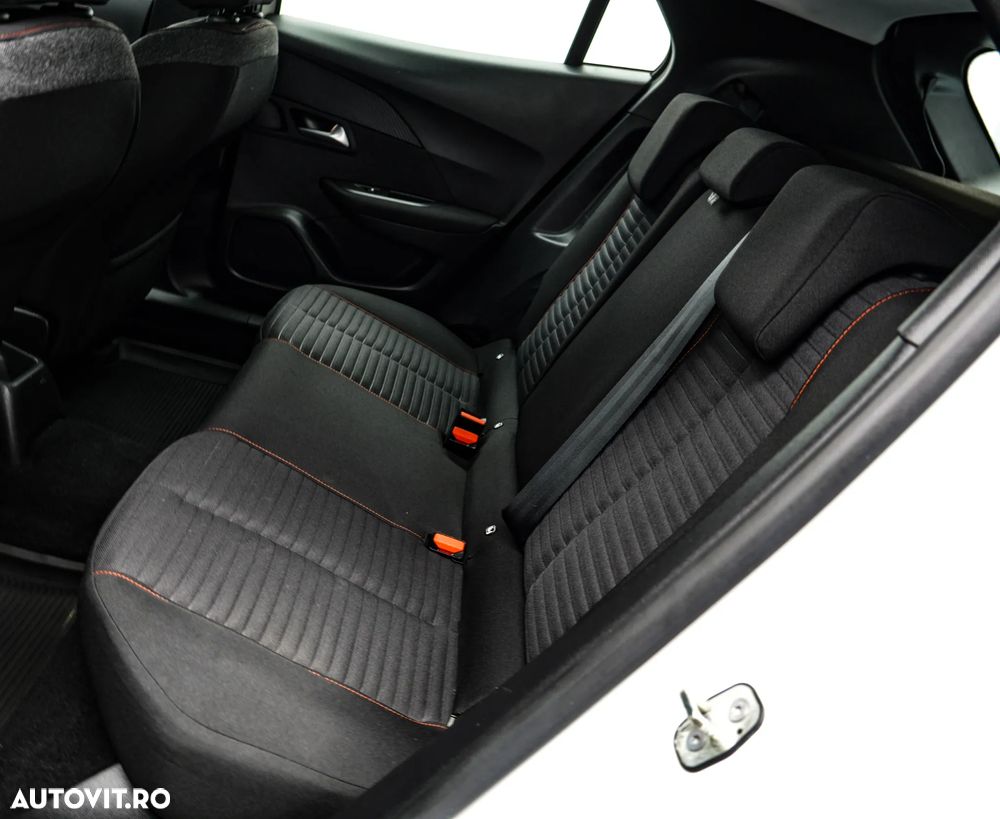 Peugeot 2008 1.5 BlueHDI STT Allure - 15