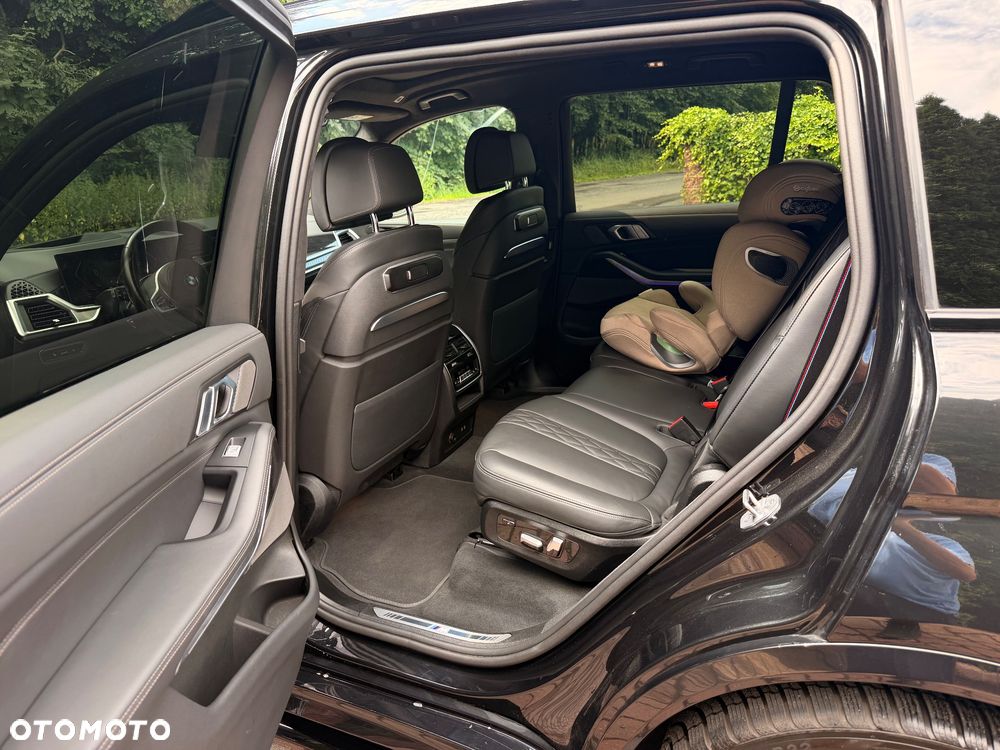 BMW X7 xDrive40d - 10