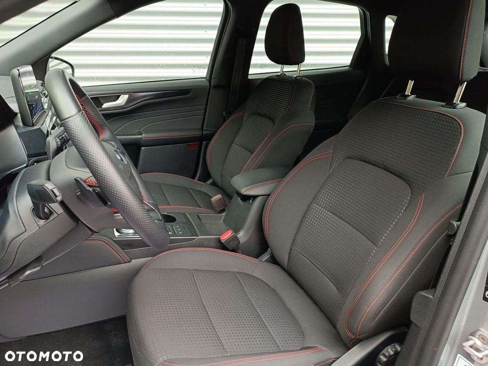 Ford Kuga 2.0 EcoBlue AWD ST-Line - 28