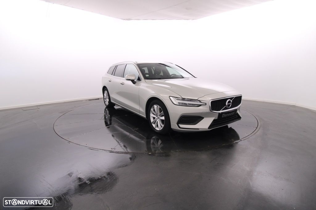 Volvo V60 2.0 D3 Momentum Plus - 11